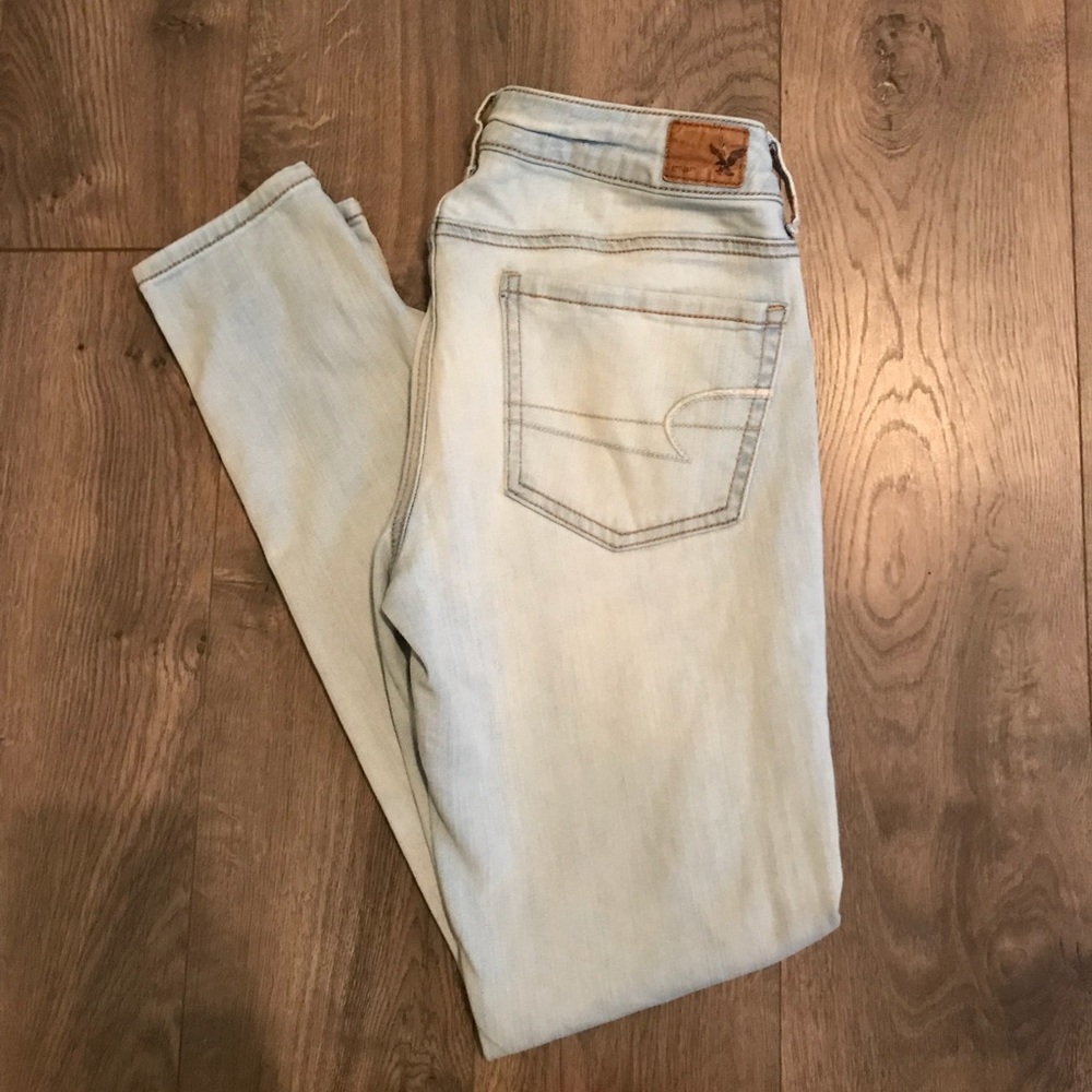 DONATING SOON American Eagle jeggings